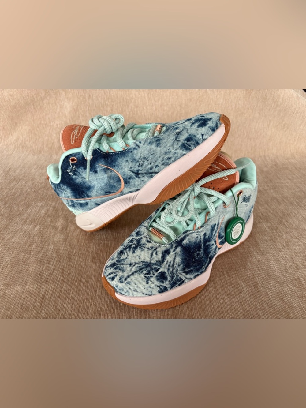 Nike LeBron XXI EP ‘Aragonite’ Men’s Athletic Shoes - Size 7 Men’s/8.5 Women’s